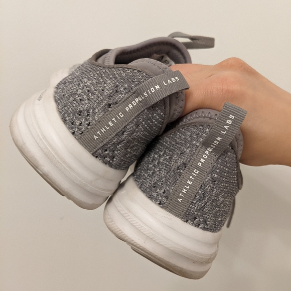 APL Techloom Phantom white gray sneakers size 6.5 - Picture 6 of 9